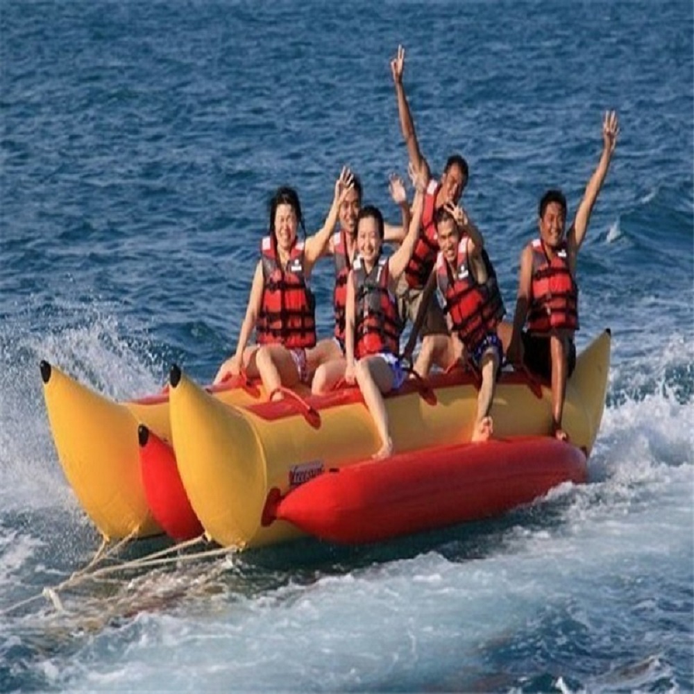 Banana Boat Surfing! Having a Blast with Water Activities!